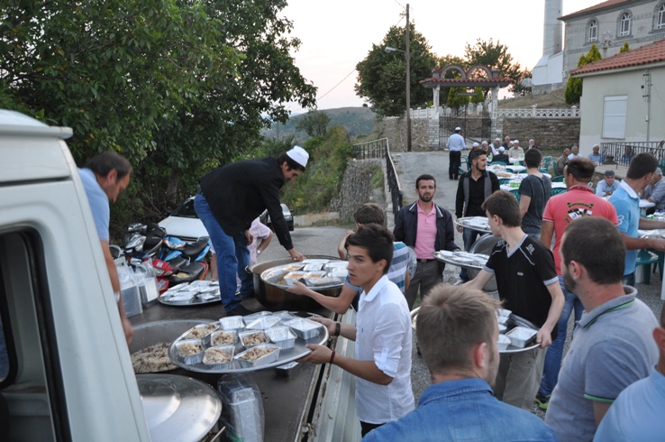 mehrikoz iftar (7).JPG